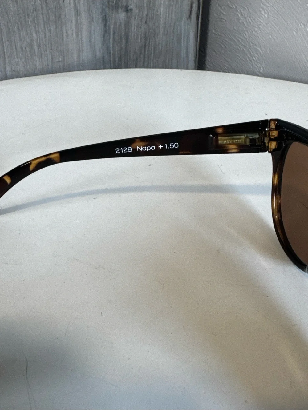 Peepers Napa +1.50 Bifocal Reader Sunglasses Brown Tortoise UV Readers
